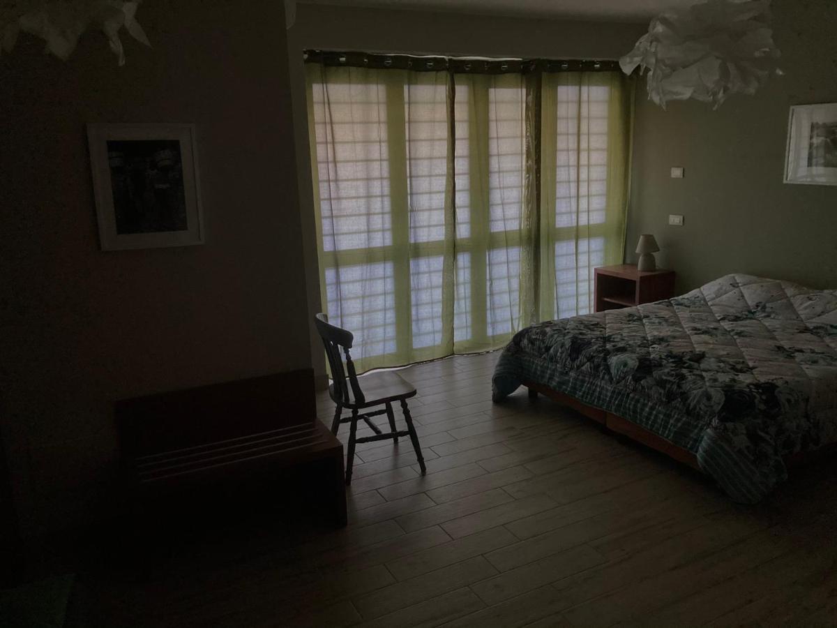 B&B Ruota Di Carretto 니콜로시 외부 사진